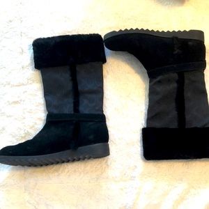 Never worn Deeann women’s coach boots size 10